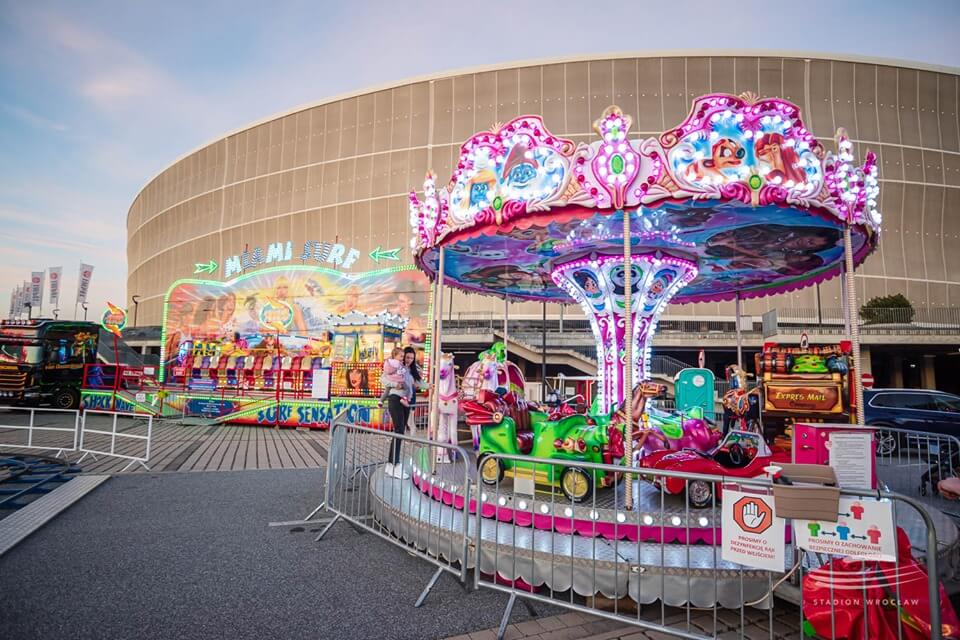 Wesołe miasteczko Madness wraca na Tarczyński Arenę we Wrocławiu