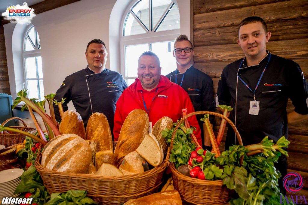 Team odpowiedzialny za wykarmienie uczestników spotkania w Zatorze.