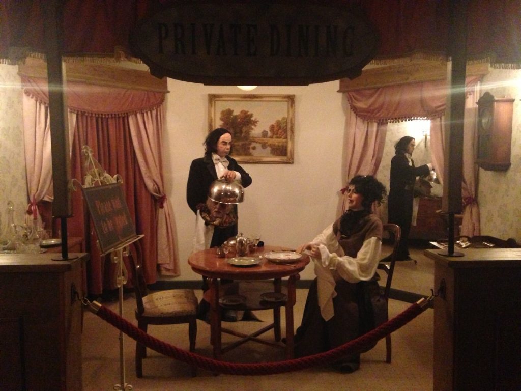 Nawiedzony Dom od Heimotion to 30 minutowe show z aktorami.