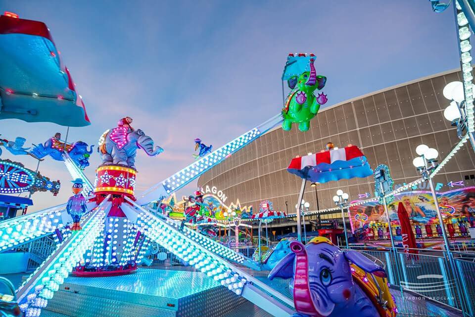 Wesołe miasteczko we Wrocławiu