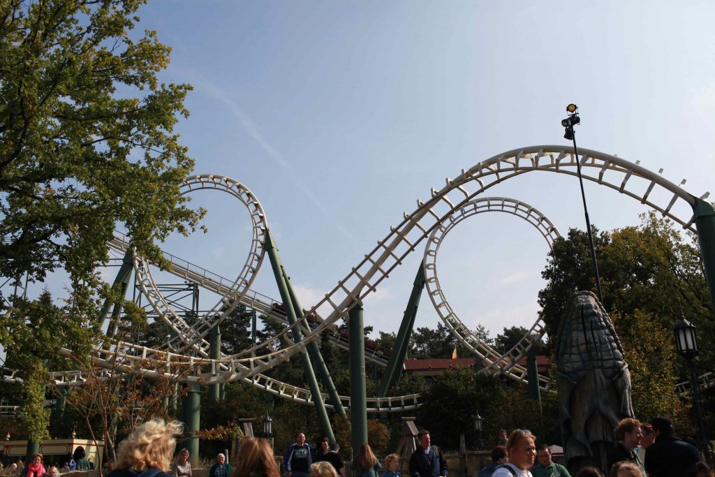 Python - pierwszy rollercoater w parku produkcji Vekomy
