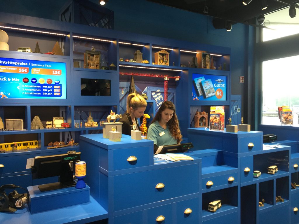 Wejście do kompleksu Little Big City