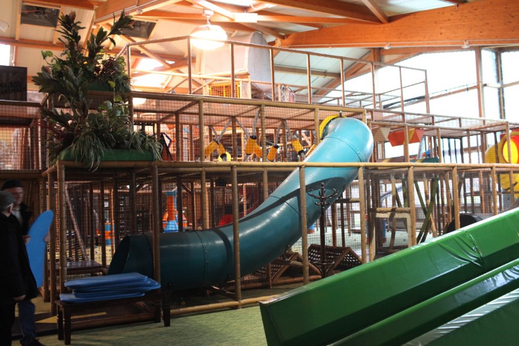 To zdjęcie wyszło średnio, ale przynajmniej pokazuje kilka rzeczy za jednym ujęciem