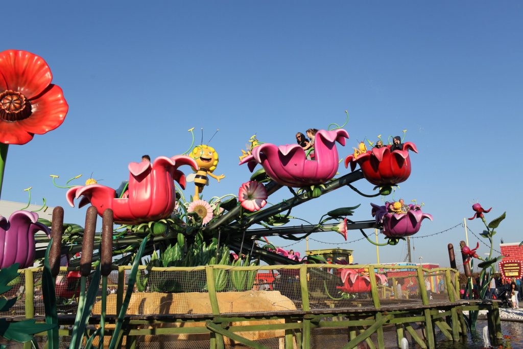 Pszczółka Maja już fruwa w Kownatach