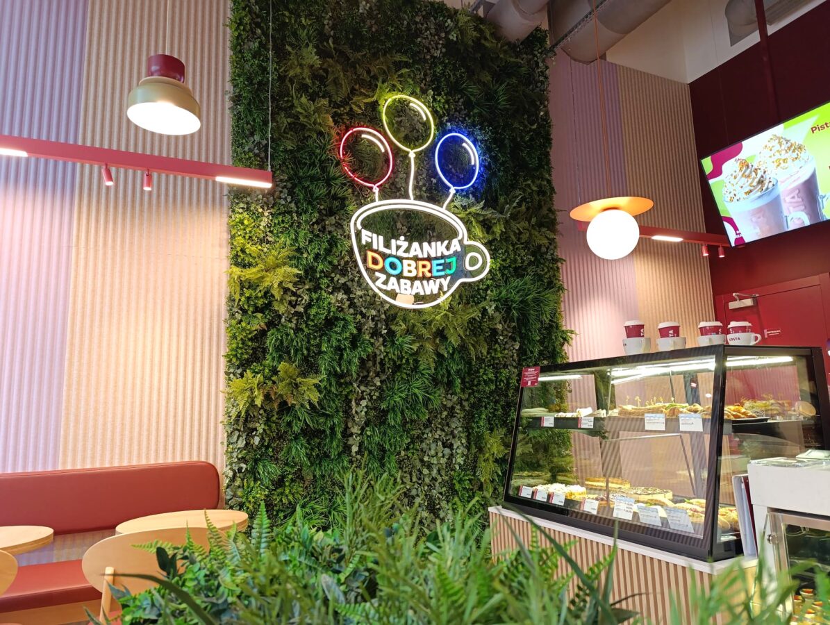 Costa Coffee / Kluby Fikołki