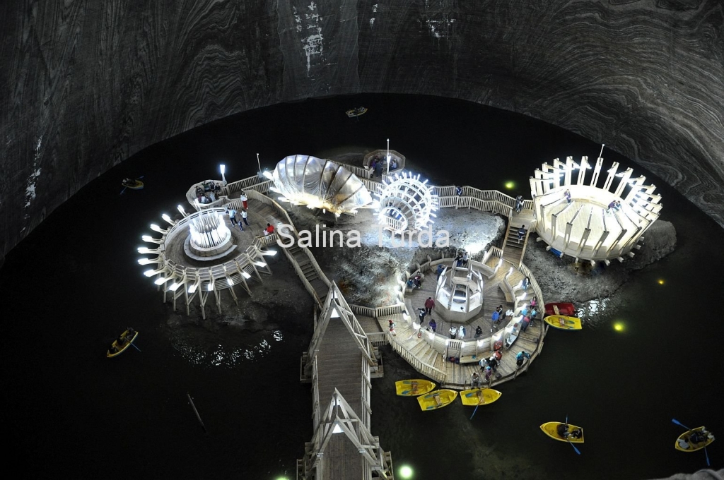 Salina Turda terezia-mine-underground-lake