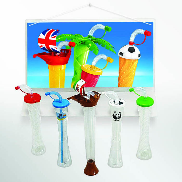 Sweet World_hanging-cup-display_699