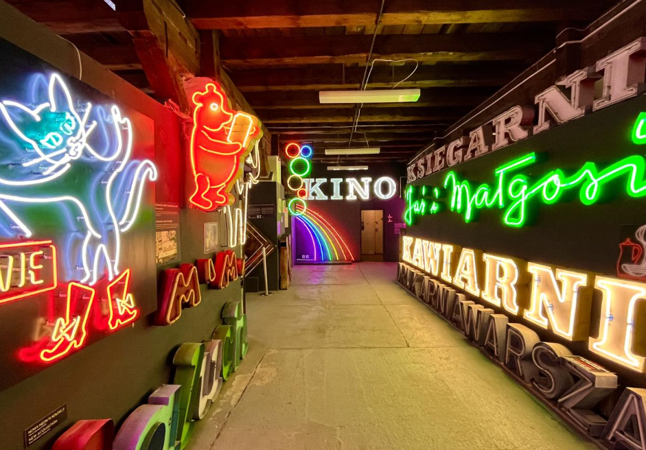 Muzeum Neonów znika z warszawskiej Pragi. Od lipca nowa lokalizacja