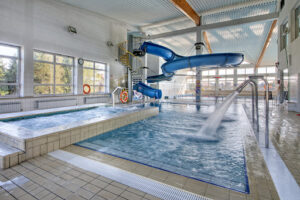 Kryta Pływalnia w Proszówkach